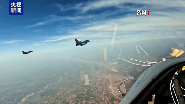 凯耀配资 中国战机巴黎吸睛 歼-35A首飞海外