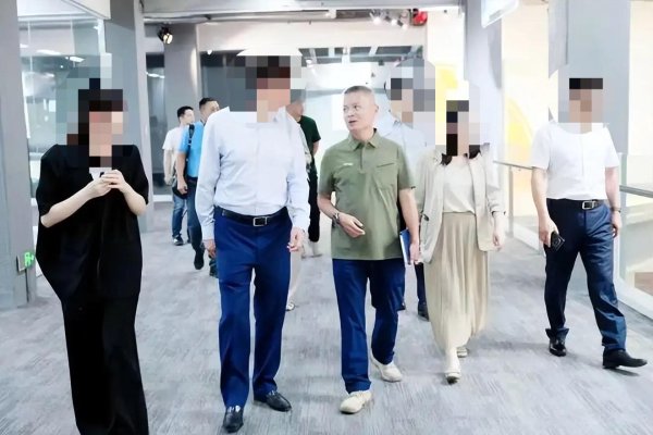 金投策略 【独家】被传接受调查的娃哈哈核心成员严学峰已正常上班